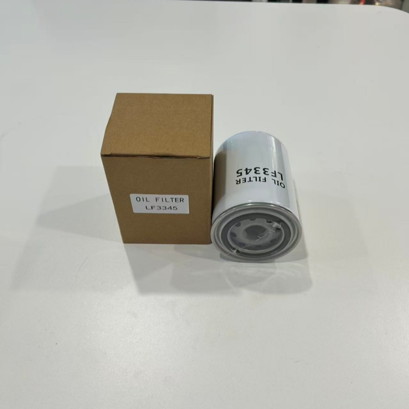 Fleetguard Spin-on Oil Filter Canister LF3345 4