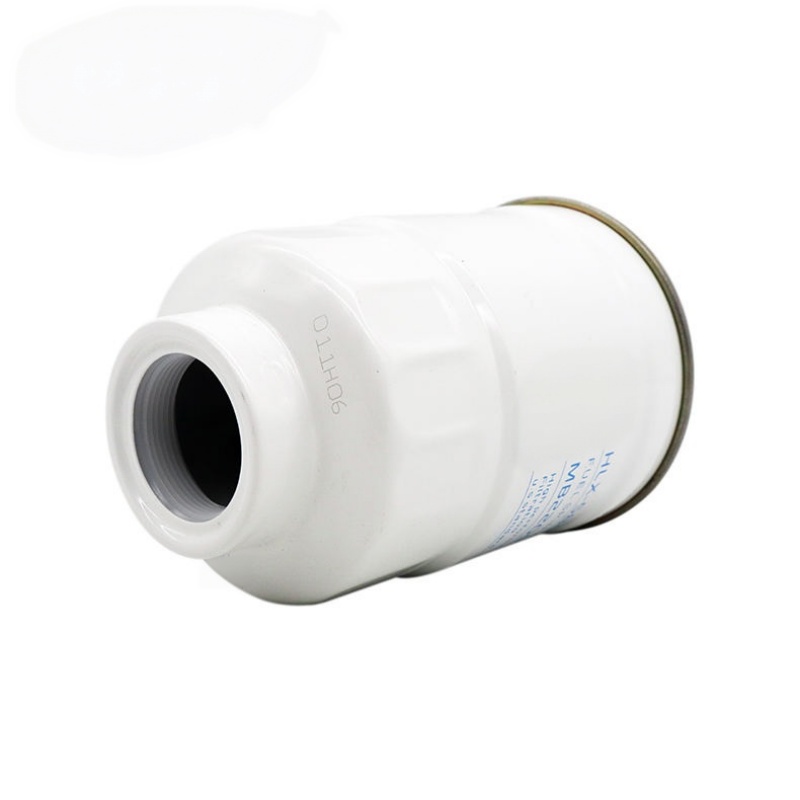 Aftermarket Replacement for a variety of vehicles and construction machinery Fuel Filter Sakura FC1001