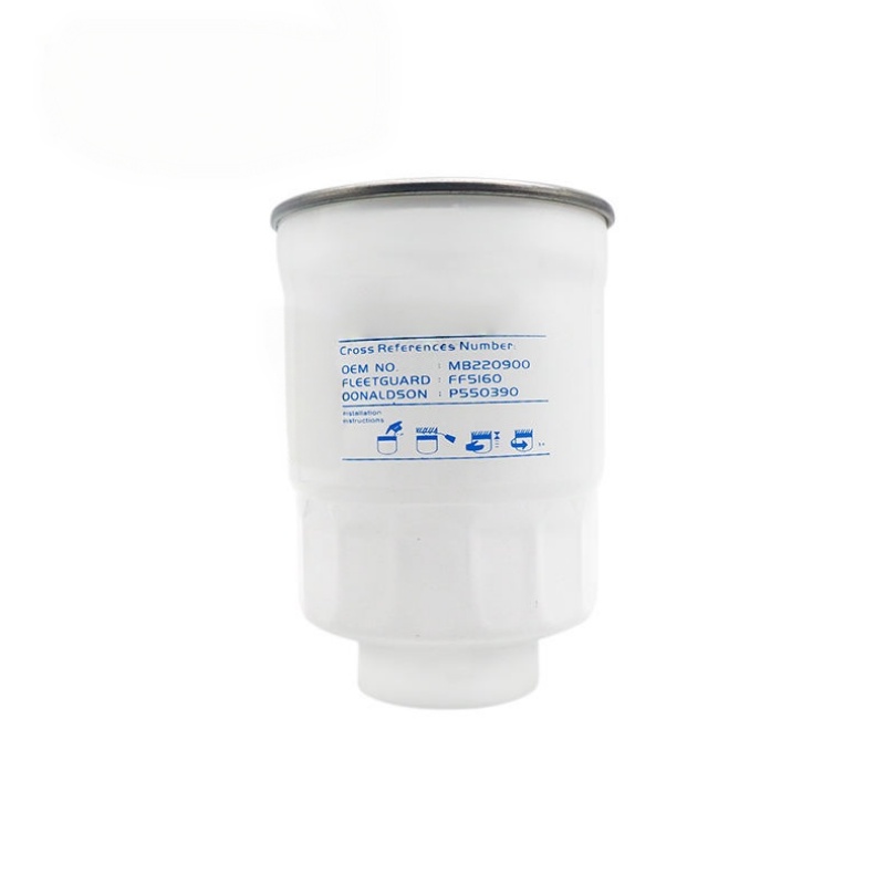 Aftermarket Replacement for  a variety of vehicles and construction machinery Fuel Filter Sakura FC1001 2