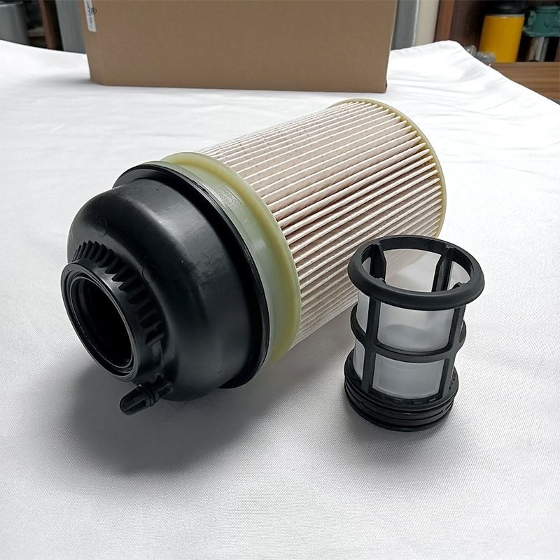 Aftermarket Replacement for the efficient removal of contaminants from fue Fuel Filter Hengst E445KP 3